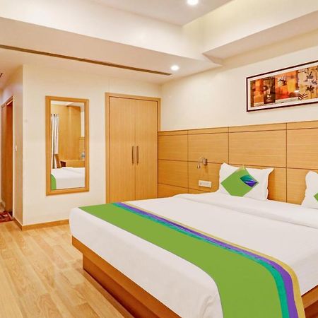 Treebo Galaxy Rooms New Delhi Exterior foto